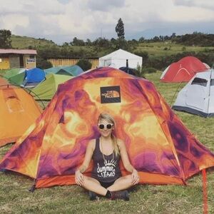 The North Face Homestead Domey 3 Person Camping Tent